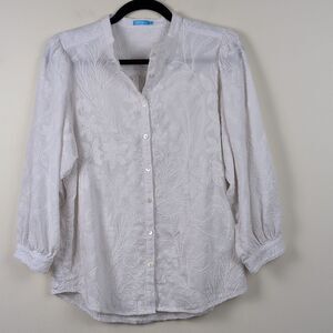 J. McLaughlin White Embroidered Floral Button Front Blouse 3/4 Length Sleeves